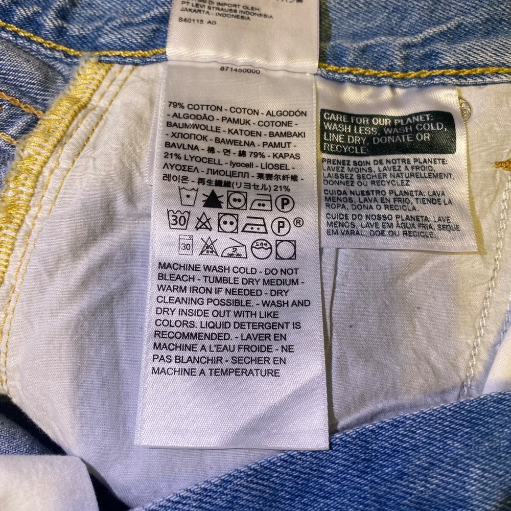 Levi's Premium Type 1 Jeans Skirt - size 27 - Picture 12 of 15